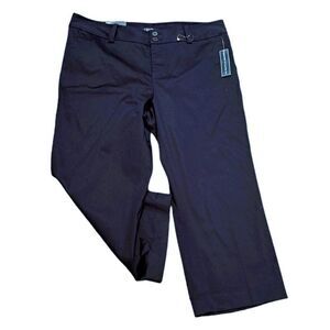 Chaps Women's Navy Blue Capri Pants Slimming Fit Flat Front Travel Work  Sz 12P